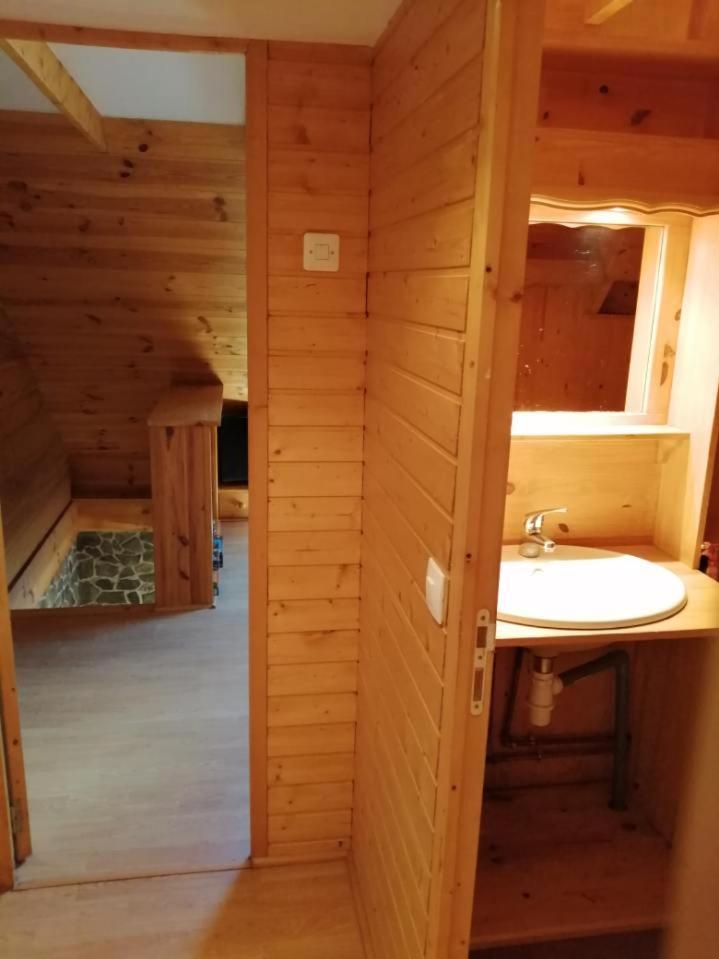 L'Eau Dolle, Maison 8 Personnes Avec Jardin Au Bord De La Riviere Et A Proximite De La Remontee Mecanique Villa Allemont Exterior foto